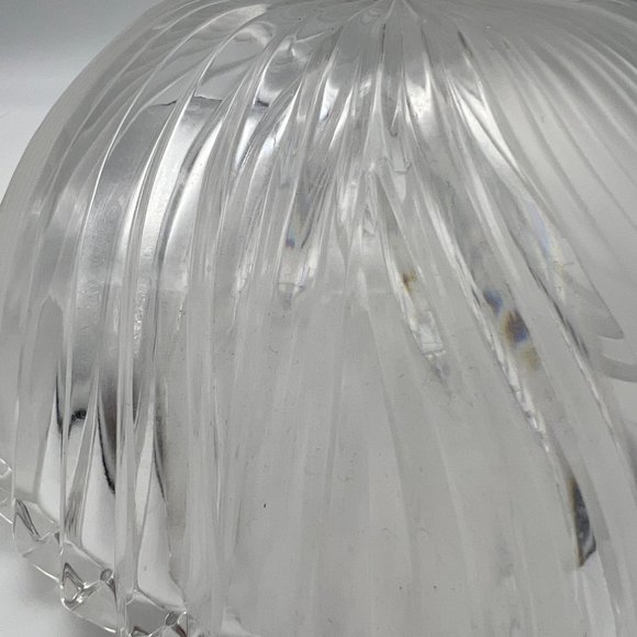 Crystal Glass Serving Bowl Floral Design - 8.5" - Picture 7 of 7